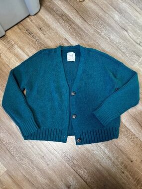 Abercrombie Cardigan Green/Blue Heavy Knit Size Medium